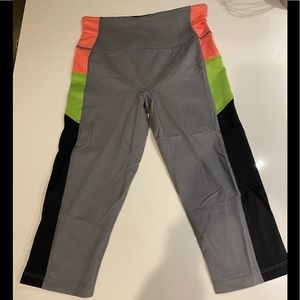 Spanx Active Knee Leggings